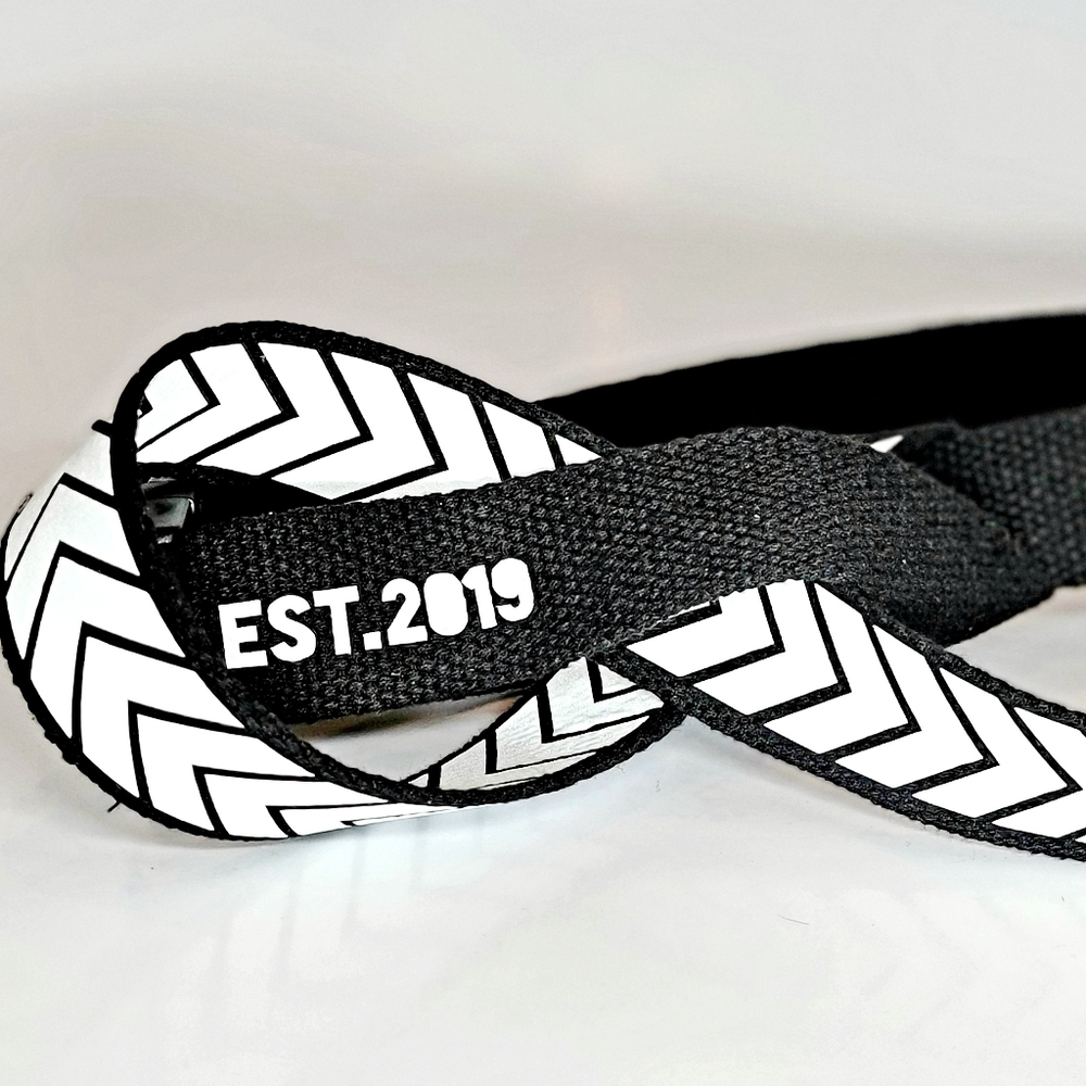 Black Label Couture "SNAKE TORSO BELT" Long | Black & White